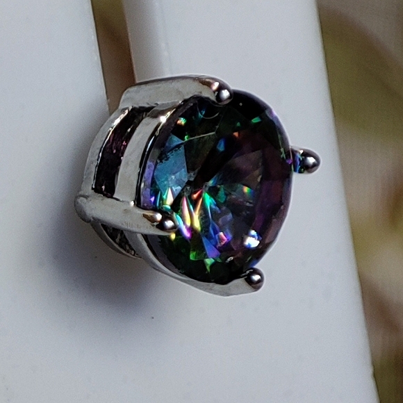 Mystic Topaz Purple Blue Green Rainbow Big Stud Pierced Silver Tone Earrings NEW - Picture 6 of 8